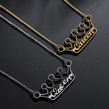 Load image into Gallery viewer, Crown Design Name Necklace