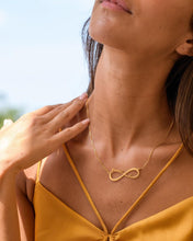 Load image into Gallery viewer, Infinity Couple Name Necklace