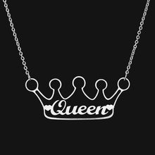Load image into Gallery viewer, Crown Design Name Necklace
