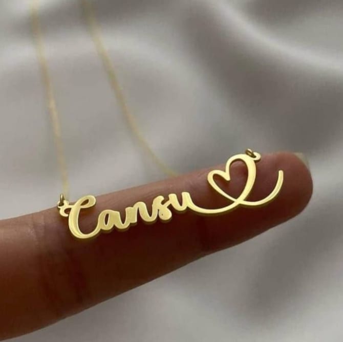 Curvy Heart Name Necklace