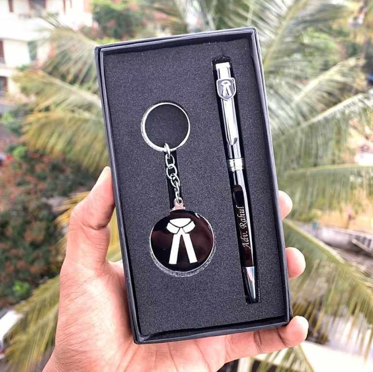 Personalized Pen and keychain set for Advocates