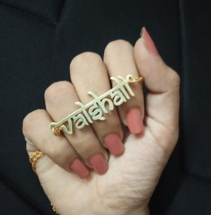 Gold Pendant Designs Vaishali Name Pendant SR एक्सपोर्ट